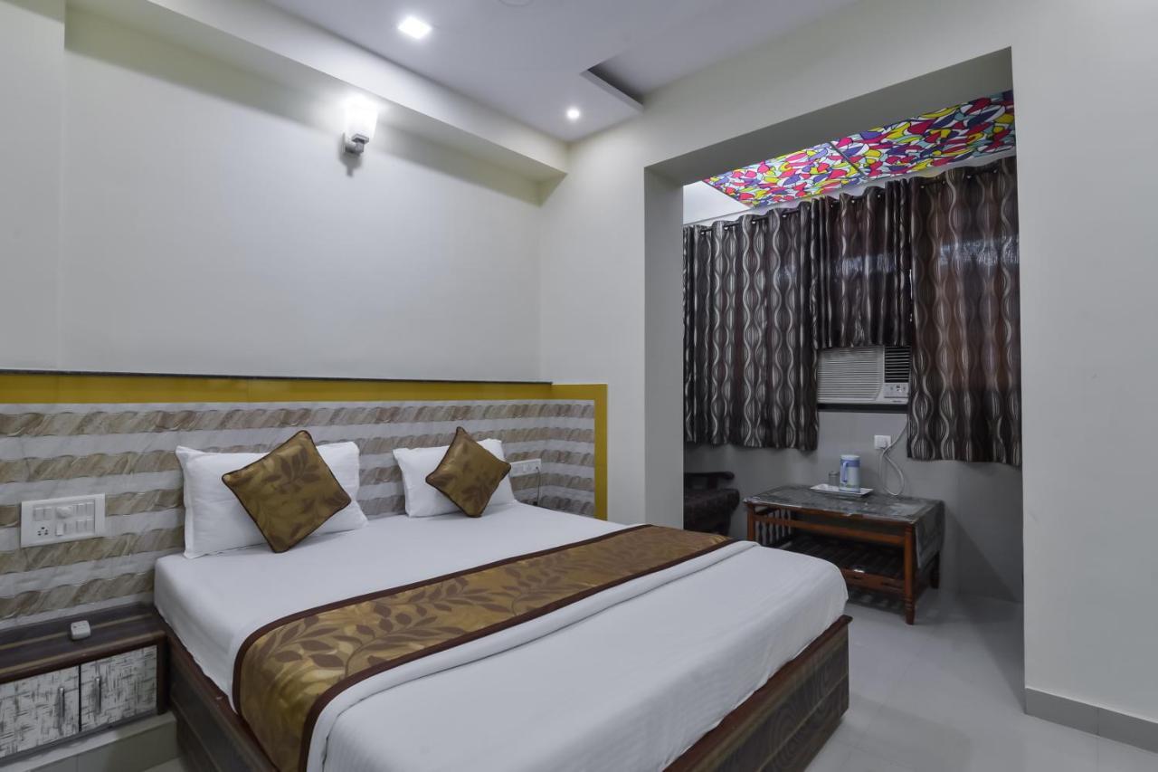 Hotel Aroma- Dadar, Mumbai